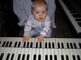 Die kleine Orgelspielerin