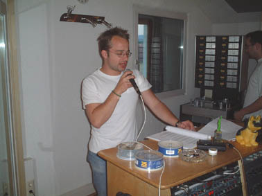 wenzsingt.jpg (24628 Byte)