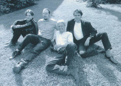 zweig_bild.jpg (36397 Byte)